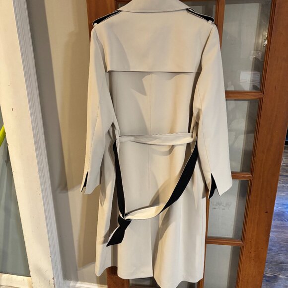 Beige/Black Women double breasted l, belted, long trench coat Size: Large - Picture 7 of 15